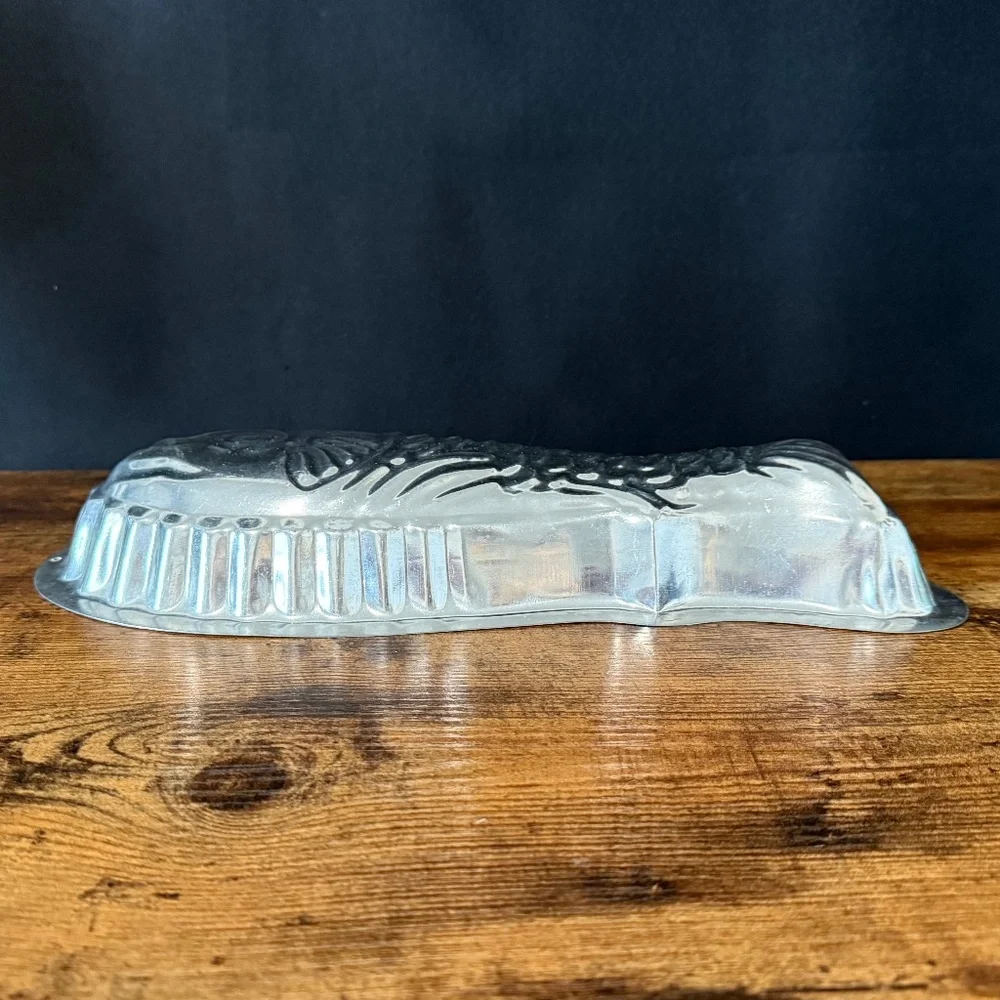 Fish Jello Mold Wall Decoration/Art